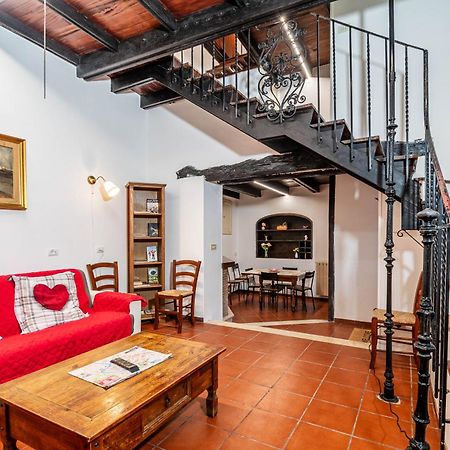 Casa Trasteverina Рим Екстериор снимка