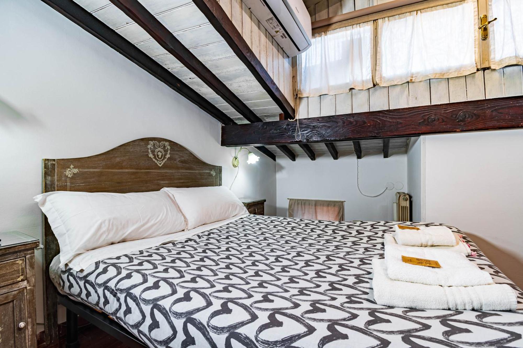 Casa Trasteverina Рим Екстериор снимка
