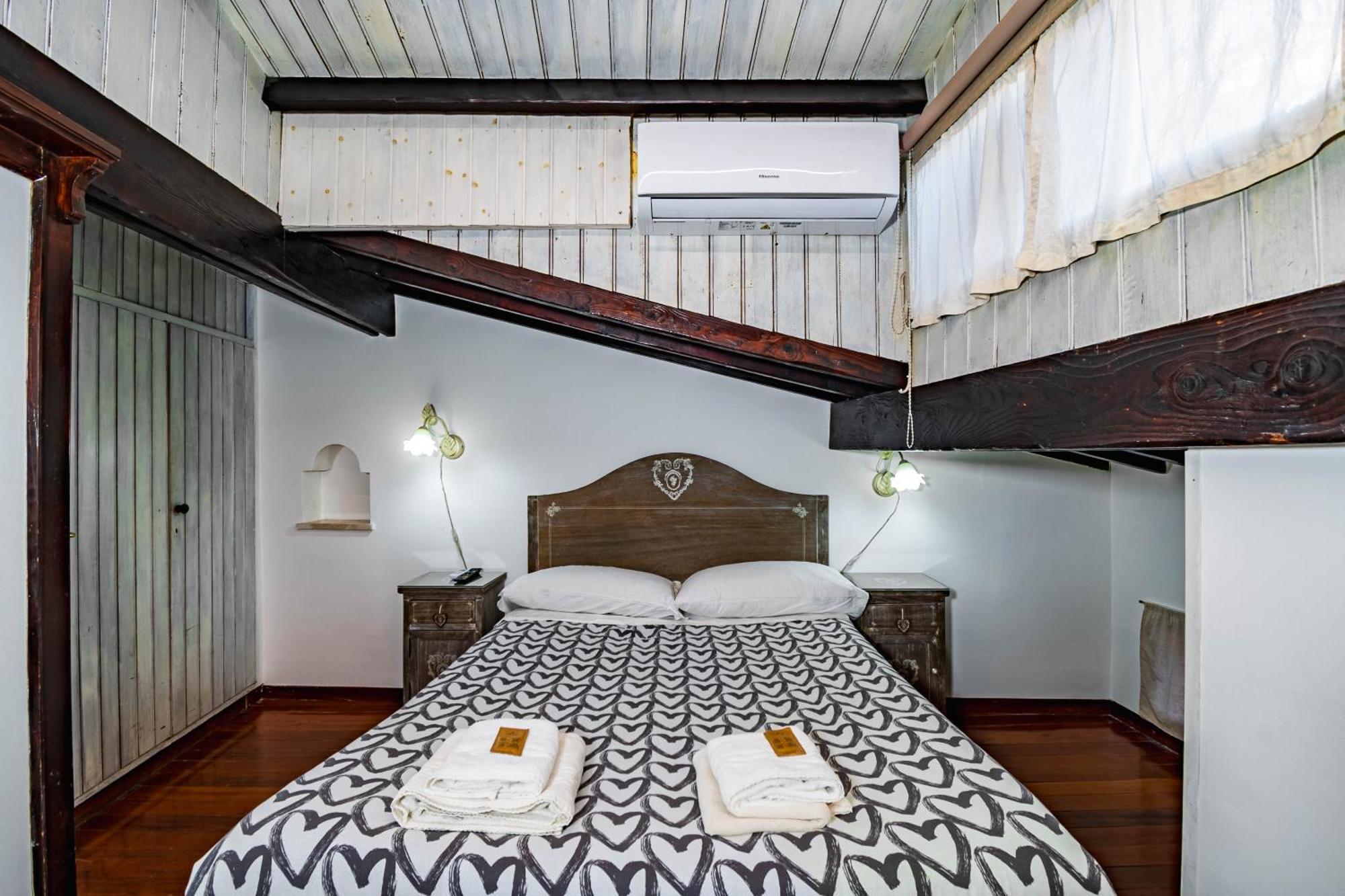Casa Trasteverina Рим Екстериор снимка